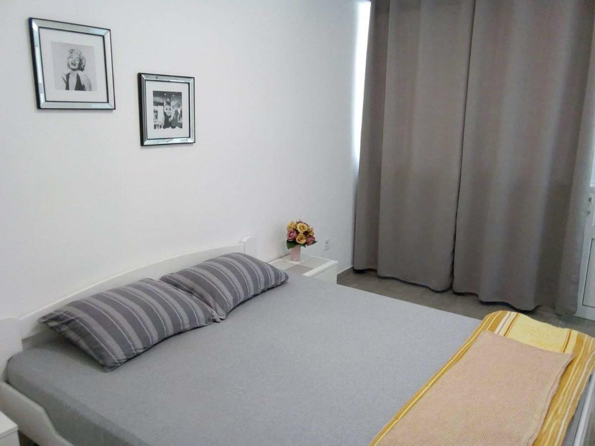 Tara Deluxe Apartment Budva Exteriör bild