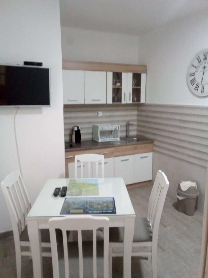 Tara Deluxe Apartment Budva Exteriör bild